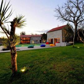 Casas do Ermo - Ermo Villas，位于法菲的酒店