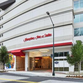 Hampton Inn & Suites Atlanta-Midtown, Ga,位于亚特兰大的酒店