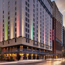 Hampton Inn & Suites Austin - Downtown，位于奥斯汀的酒店