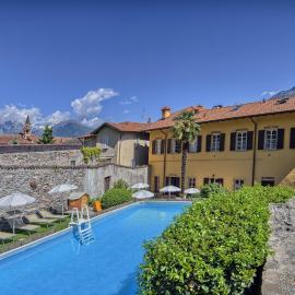 VILLA VINICIA, pool, jacuzzi, airco，位于多马索的酒店