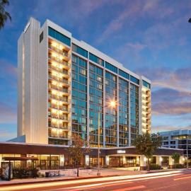 Hilton Pasadena，位于帕萨迪纳的酒店