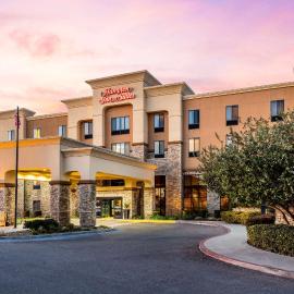Hampton Inn & Suites Sacramento-Elk Grove Laguna I-5，位于埃尔克格罗夫的酒店