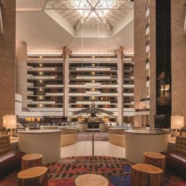 Embassy Suites by Hilton Orlando International Drive ICON Park，位于奥兰多的酒店