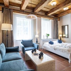 Apartmány Šupina，位于特热邦的酒店