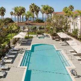 Hilton Garden Inn Carlsbad Beach，位于卡尔斯巴德的酒店