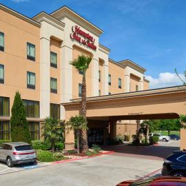 Hampton Inn & Suites Austin South Buda，位于布达的酒店