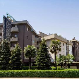 Hotel Park，位于卡斯蒂廖恩菲奥伦蒂诺的酒店