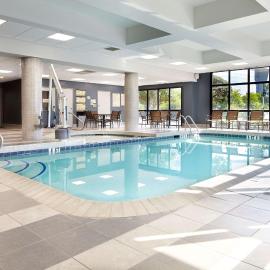 Embassy Suites by Hilton Atlanta Galleria,位于亚特兰大的酒店