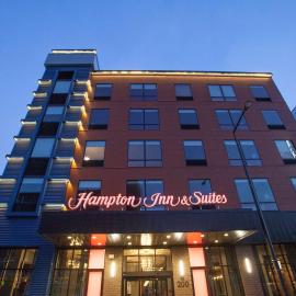 Hampton Inn & Suites St. Paul Downtown，位于圣保罗的酒店