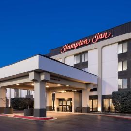Hampton Inn Bentonville-Rogers，位于罗杰斯的酒店