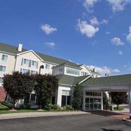 Hilton Garden Inn Westbury，位于韦斯特伯里的酒店