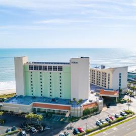 Hilton Melbourne Beach Oceanfront，位于墨尔本的酒店