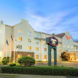 Hampton Inn Nashua，位于纳舒厄的酒店