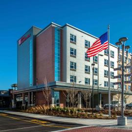 Hilton Garden Inn Foxborough Patriot Place，位于福克斯伯勒的酒店
