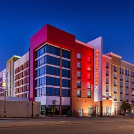 Hilton Garden Inn Columbia Downtown，位于哥伦比亚的酒店