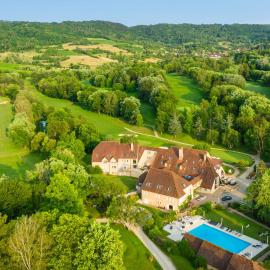Logis Hôtel Golf Le Domaine Du Val De Sorne，位于韦尔南图瓦的酒店