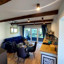 Apartament Graal Roztocza，位于Rebizanty的酒店
