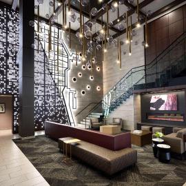 Hampton Inn & Suites Chicago-Downtown，位于芝加哥的酒店