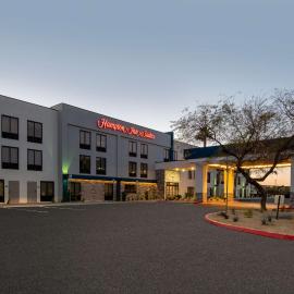 Hampton Inn & Suites Las Vegas-Henderson,位于拉斯维加斯的酒店