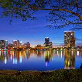 Embassy Suites by Hilton Orlando Downtown，位于奥兰多的酒店