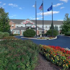 Hilton Garden Inn Oconomowoc，位于奥康诺摩沃的酒店