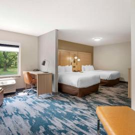 Comfort Suites At WestGate Mall，位于斯帕坦堡的酒店