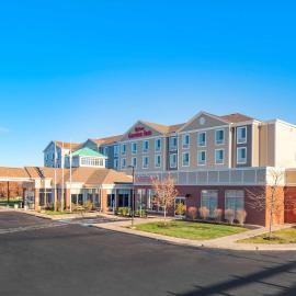 Hilton Garden Inn Devens Common，位于Devens的酒店