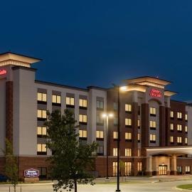 Hampton Inn & Suites Norman-Conference Center Area, Ok，位于诺曼的酒店