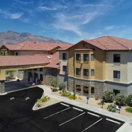 Hampton Inn & Suites Tucson Mall,位于土桑的酒店