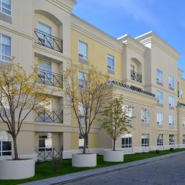 Hampton Inn & Suites by Hilton Calgary University NW，位于卡尔加里的酒店