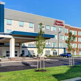 Hampton Inn & Suites Canal Winchester Columbus，位于Canal Winchester的酒店