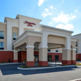 Hampton Inn Potsdam，位于波茨坦的酒店