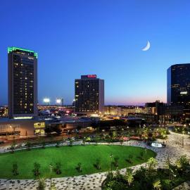 Hilton St. Louis at the Ballpark,位于圣路易斯的酒店