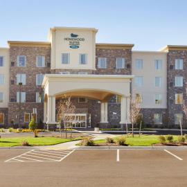 Homewood Suites by Hilton Frederick，位于弗雷德里克的酒店