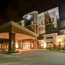 Homewood Suites - Doylestown，位于沃灵顿的酒店