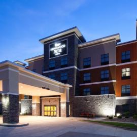 Homewood Suites Davenport，位于贝滕多夫的酒店
