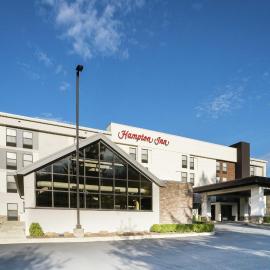 Hampton Inn Clarks Summit，位于克拉克萨米特的酒店