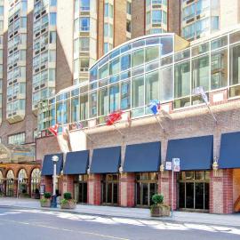 DoubleTree by Hilton Toronto Downtown，位于多伦多的酒店