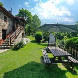 Turisme rural Mas Can Torrent Molló，位于莫略的酒店