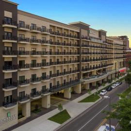 Embassy Suites By Hilton Grand Rapids Downtown，位于大急流城的酒店