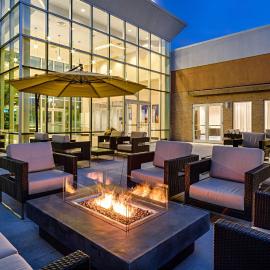DoubleTree by Hilton Hotel Bristol，位于布里斯托尔的酒店
