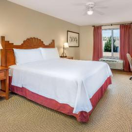 Homewood Suites by Hilton Santa Fe-North，位于Pojoaque的酒店