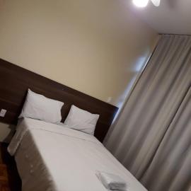 Hotel Embaixador，位于克鲁赛罗的酒店