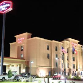 Hampton Inn Cotulla，位于科图拉的酒店