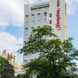 Hampton By Hilton Bucaramanga，位于布卡拉曼加的酒店