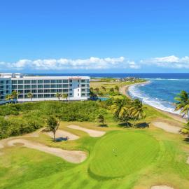 Koi Resort Saint Kitts, Curio Collection by Hilton，位于巴斯特尔的酒店