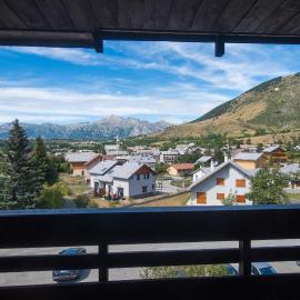 Le Balcon d'Ancelle - Appt vue montagne，位于昂塞勒的酒店