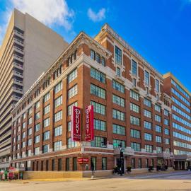 Drury Plaza St. Louis at the Arch,位于圣路易斯的酒店