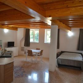 Palazzo Maggiore Suite A，位于诺阿莱的酒店