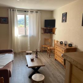 Studio tout confort，位于巴斯洛内特的酒店